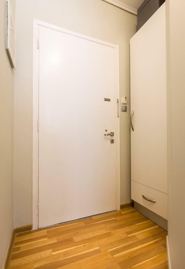 Exceptionally Located Studio Apartment Athen Eksteriør bilde