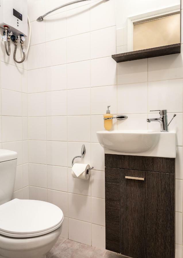 Exceptionally Located Studio Apartment Athen Eksteriør bilde
